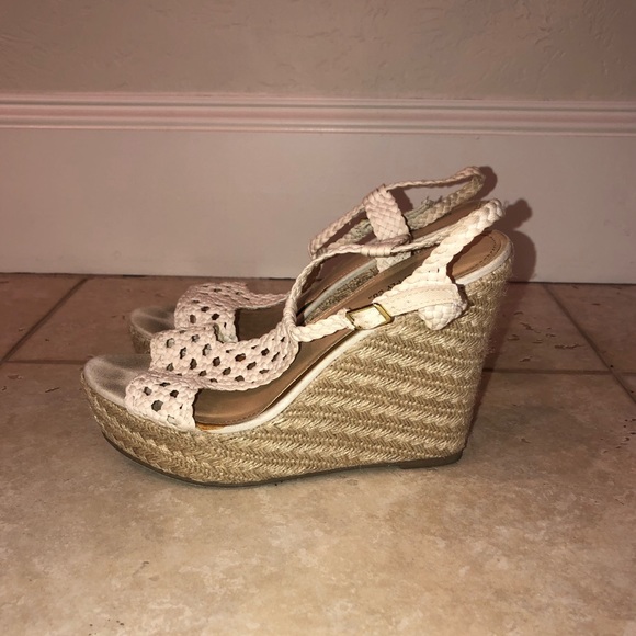 Lace Wedges - Picture 3 of 3